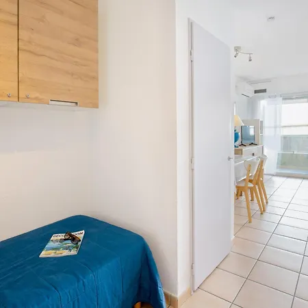 3 Pers - Climatise, Balcon, 50m, Centre-ville - Fr-1-466a-42 Apartamento *